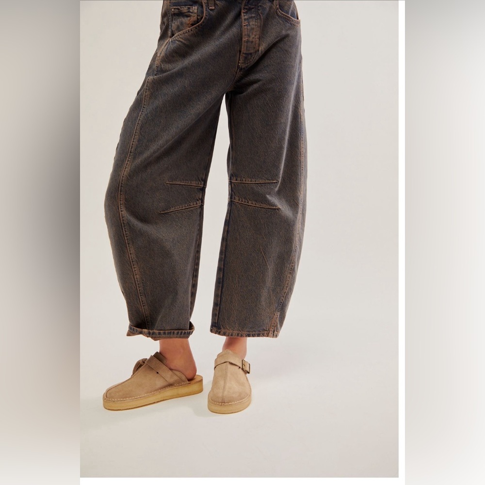 WE THE FREE barrel jeans!